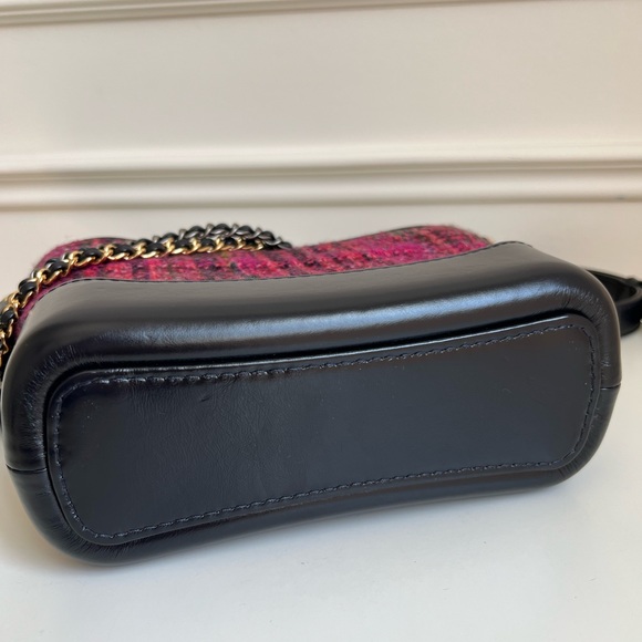 CHANEL S GABRIELLE - Picture 3 of 10